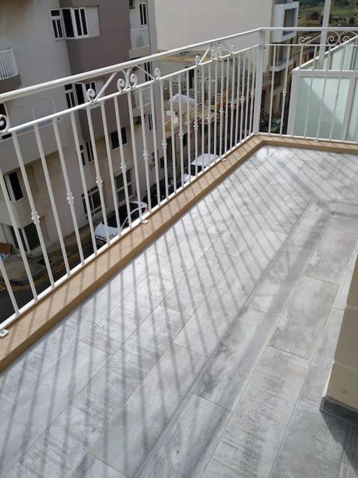 Comfort And Tranquility Close To The Apartment Marsaskala